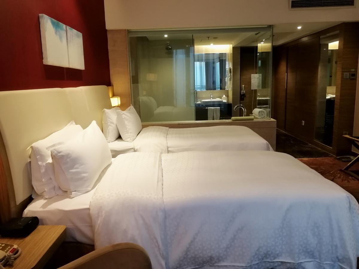 Four Points By Sheraton Tai'An Tai'an  Exterior foto